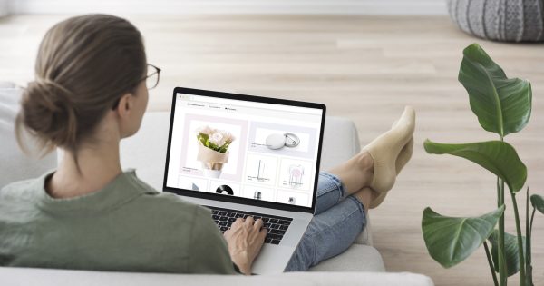 jak zacząć biznes oparty o dropshipping